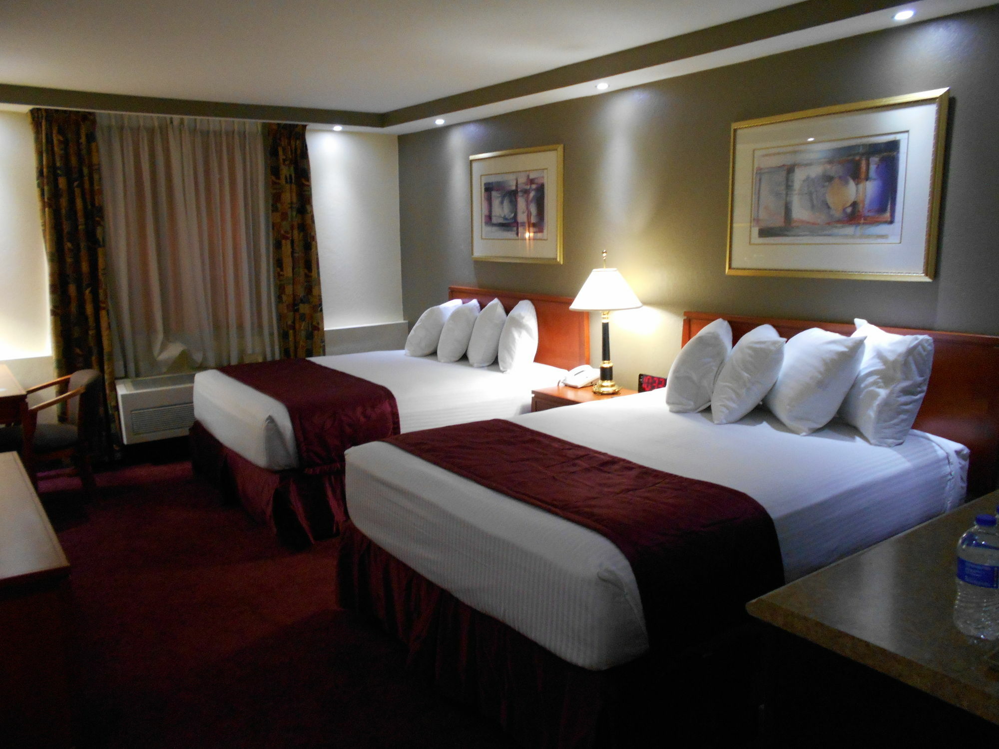 Best Host Inn Plaza Kansas City South Grandview Exteriér fotografie